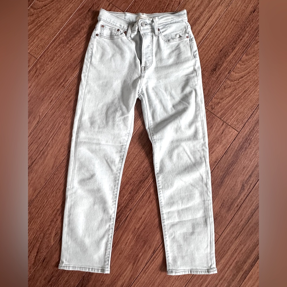 Levi’s Wedgie Straight Jeans